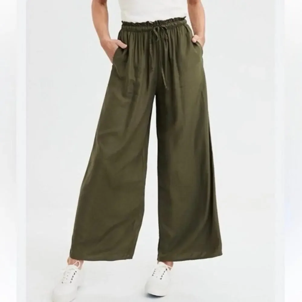 American Eagle Olive Green Wide Leg Cropped Pull On Pants XS